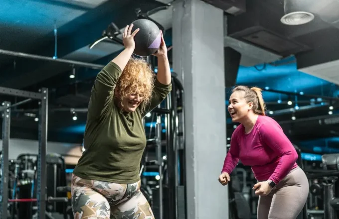 women weight training